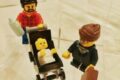 Lego si adegua alla famiglia moderna: ecco il personaggio 'mammo'