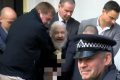 Julian Assange venduto dall’Ecuador agli Usa: perchè dobbiamo ringraziarlo