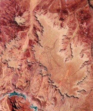 Australia, il mistero del geoglifo gigante che si vede dall’alto