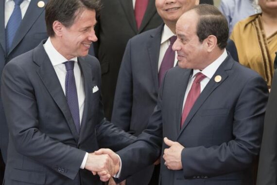 Italia vende altre due navi militari a Egitto: tradita la famiglia Regeni ma non solo