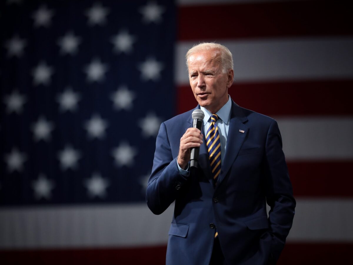 Joe Biden chi è davvero: un guerrafondaio mascherato di buonismo