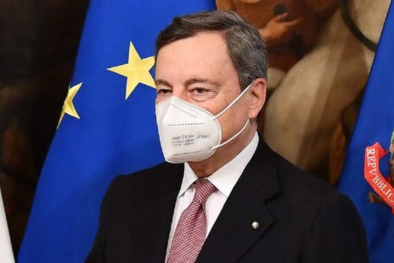 Multa ai No Vax in arrivo: Governo Draghi non ha pietà malgrado la crisi