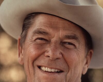 Ronald Reagan: il presidente sopravvalutato che ogni tanto qualcuno rievoca