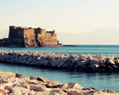 Il Comune di Napoli svenderà castelli e musei grazie al patto Manfredi-Draghi