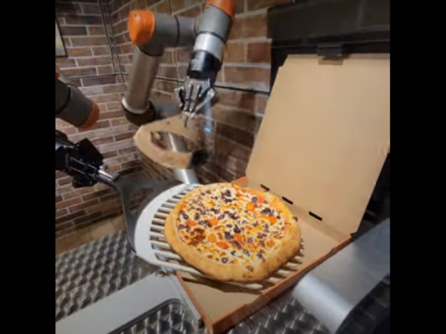 Pizza fatta da robot, fine dei pizzaioli? Il video inquietante