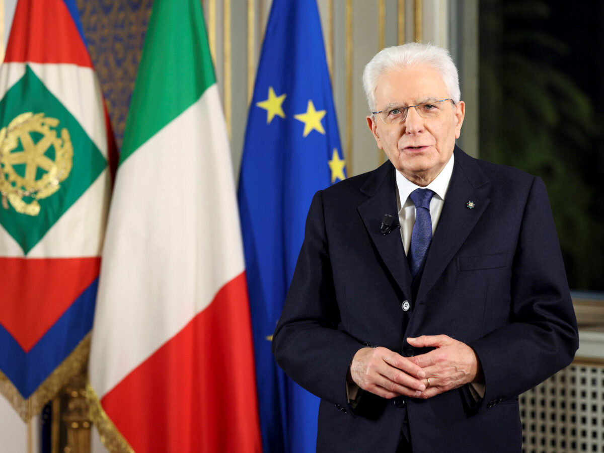 Mattarella bis: il vergognoso teatrino della politica italiana