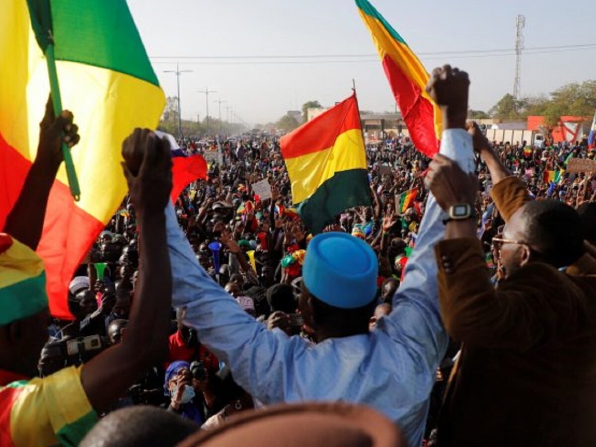 Francia lascia il Mali: perché è una brutta notizia per l’Italia