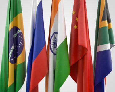 I BRICS pronti a lanciare circuito alternativo a SWIFT: già 159 paesi pronti ad aderire