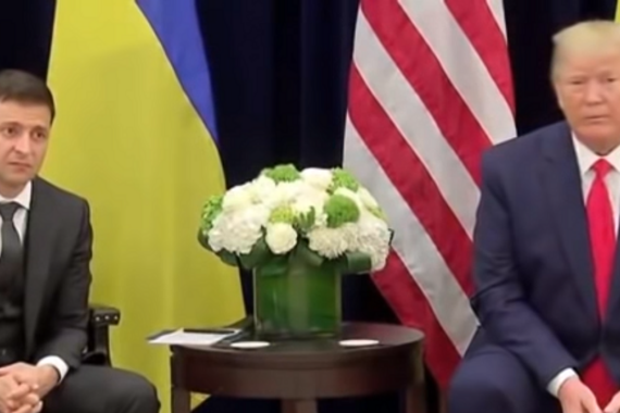 Ucraina, il video divertente del volto di Zelensky con Trump