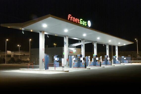Distributore di benzina: come aprire, se conviene, requisiti e tipi