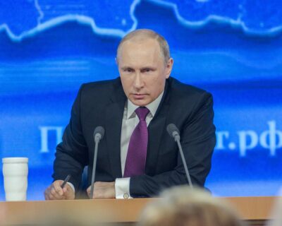 Russi si ritirano da Kherson: verso Pace o Scontro finale?