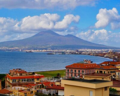 Concorso Comune di Napoli 2022: ben 1394 posti, cosa studiare