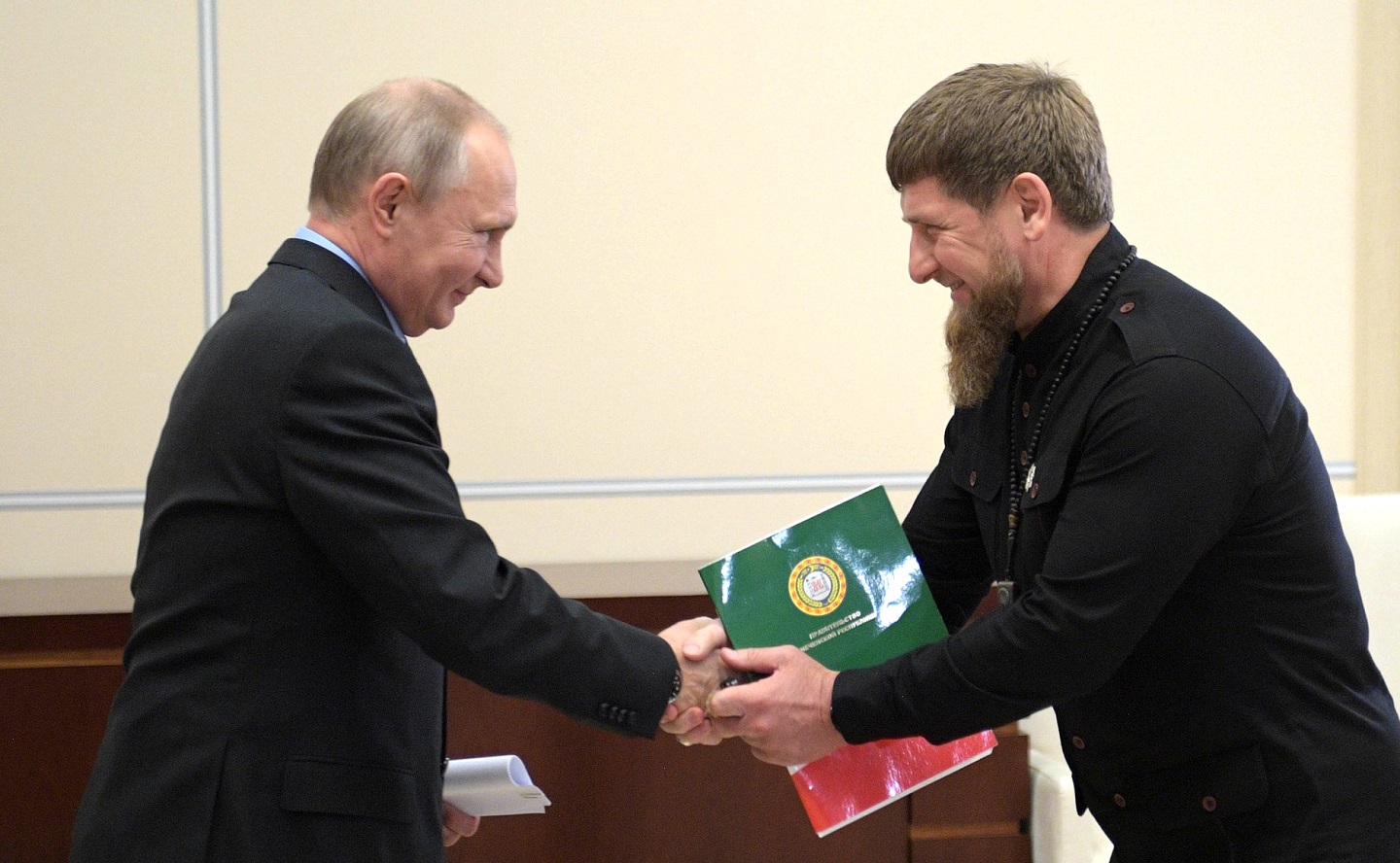 Putin promuove Kadyrov a Generale: come cambia la guerra