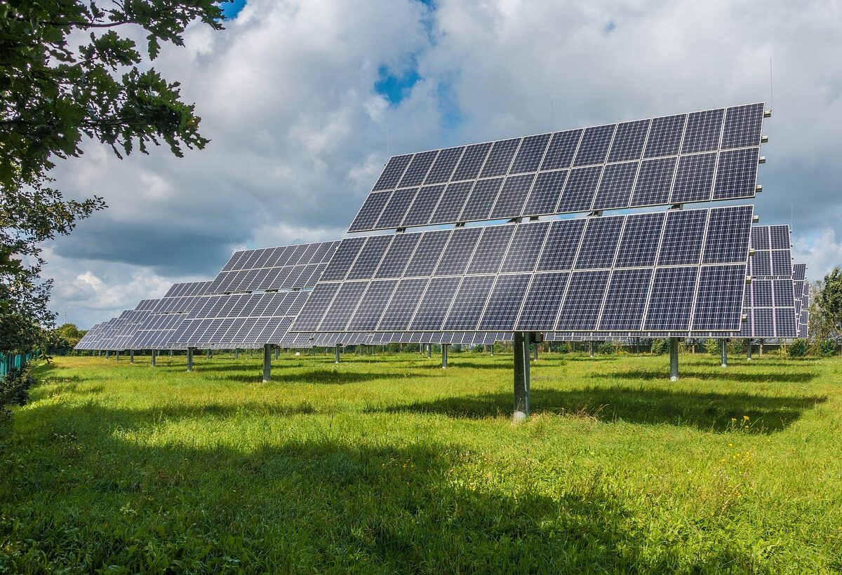 Impianto fotovoltaico: quanto terreno serve?