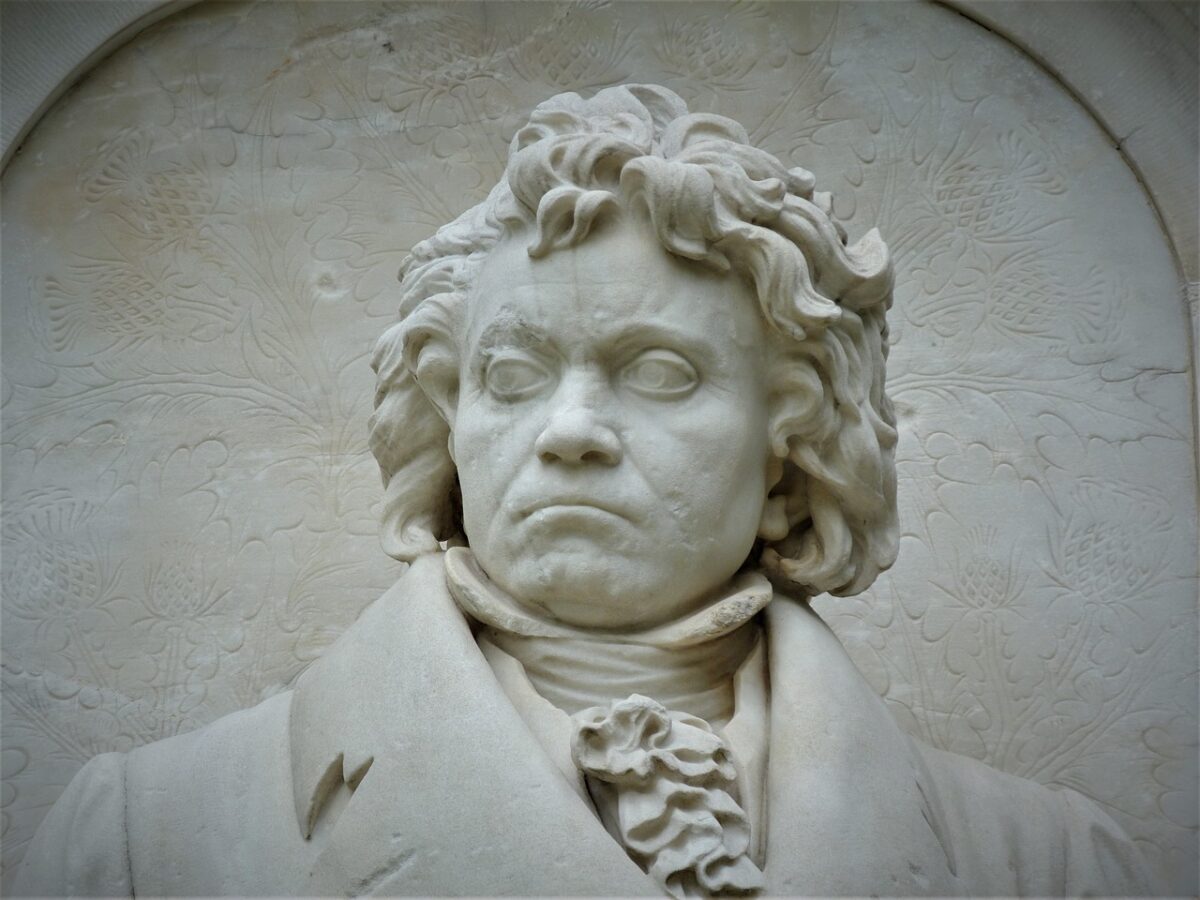Beethoven ucciso da celiachia? Nuovo studio ribalta la storia