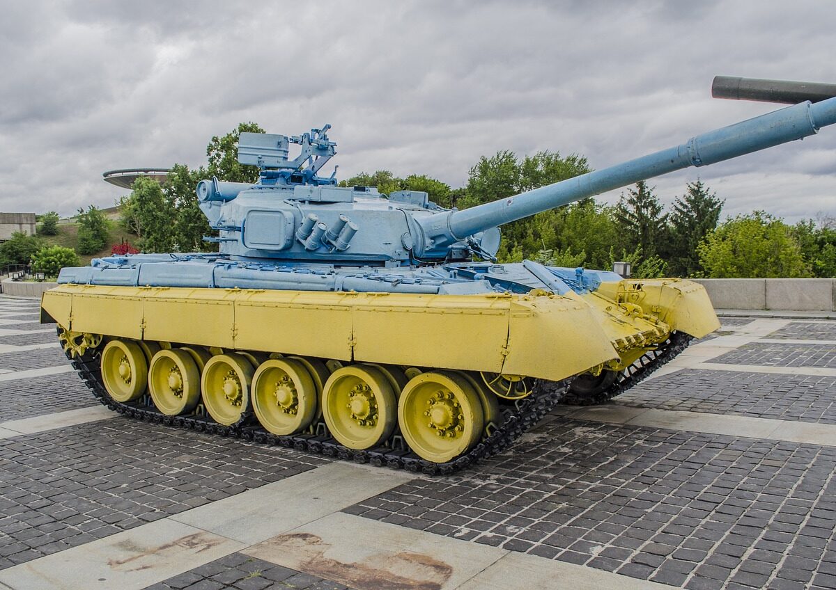 Carri armati gonfiabili usati in Ucraina: a cosa servono?