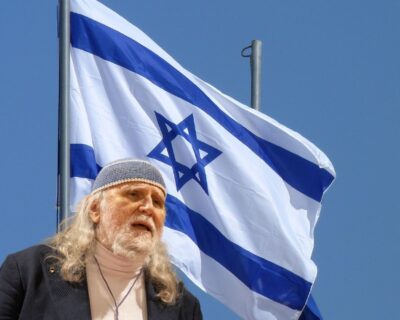La destra discrimina Moni Ovadia, ebreo che critica Israele