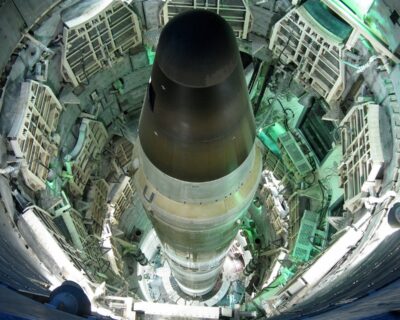 L’arma nucleare spaziale russa paventata da Usa somiglia a quella chimica irachena