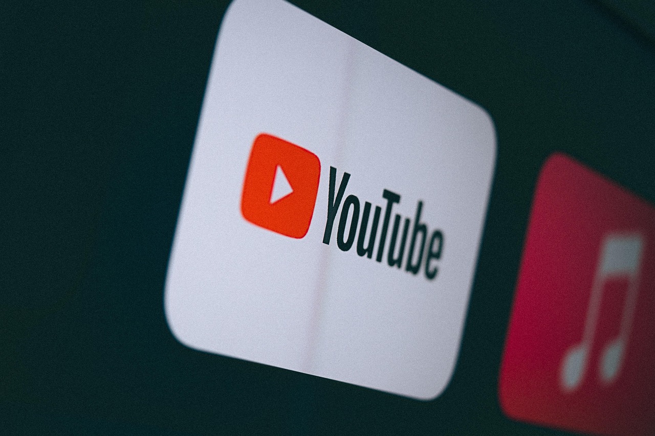 guadagna con youtube sar224 pi249 difficile cosa sta cambiando da Lucascialo.it guadagna con youtube sar224 pi249 difficile cosa sta cambiando